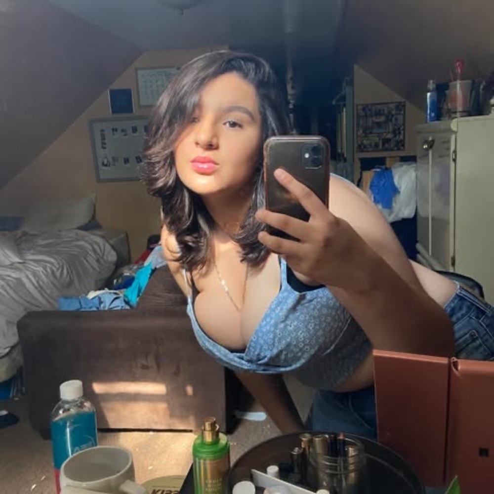 Meet your Posher, Itzel